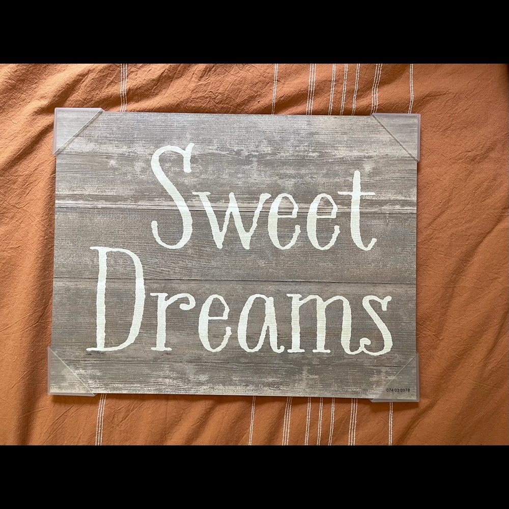 Sweet dreams sign